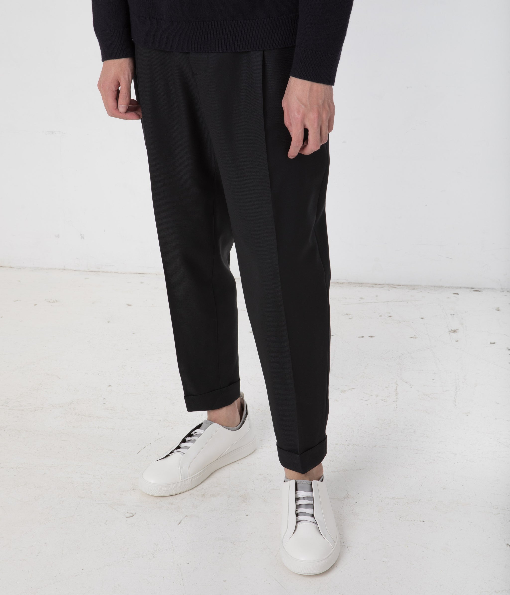 Sweatshirt with slogan on back